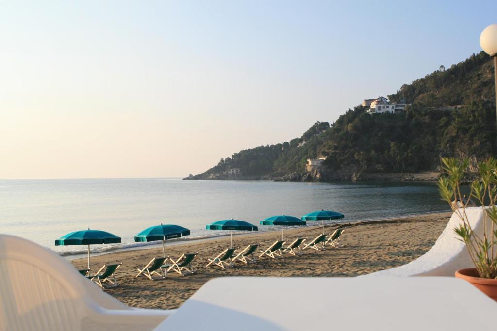 Hotel Club Poseidon Stalettì المظهر الخارجي الصورة